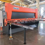 آلة القص الهيدروليكية المقصلة للبيع